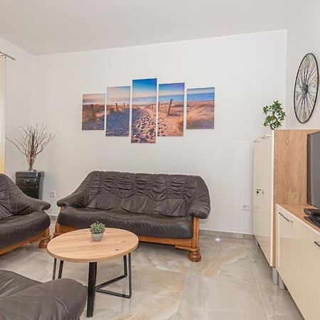 Holiday Home Gveric Vodice Ngoại thất bức ảnh